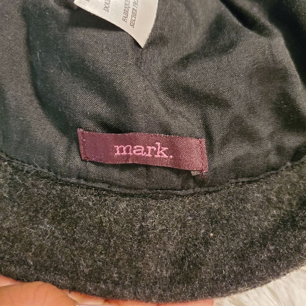 Mark. bucket hat - Picture 2 of 4